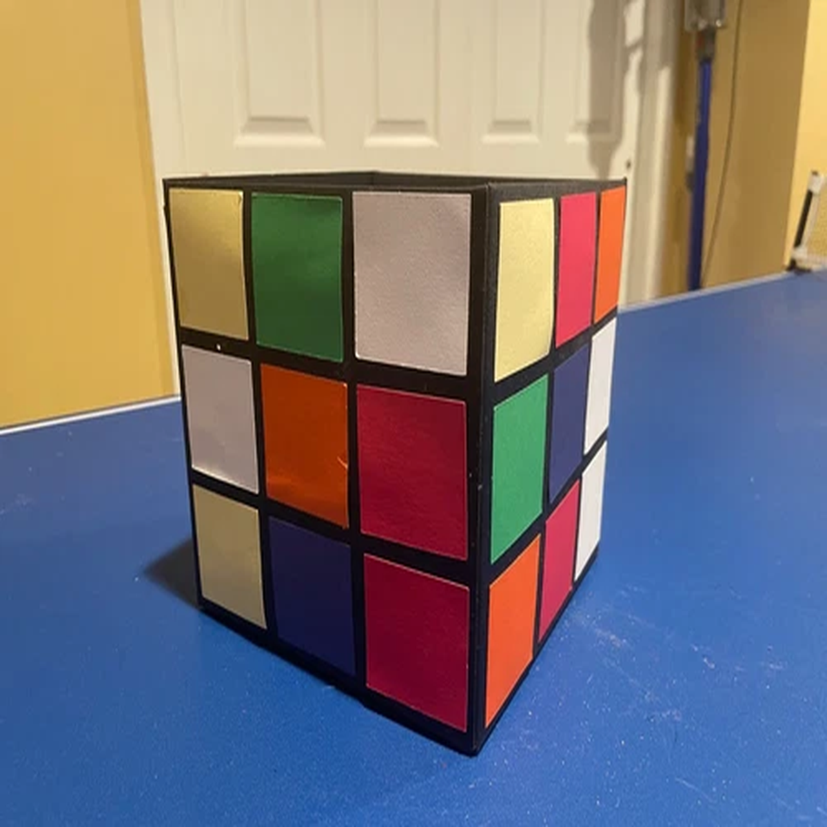 1 Piece 80's Rubik's Cube Centerpieces Decorations